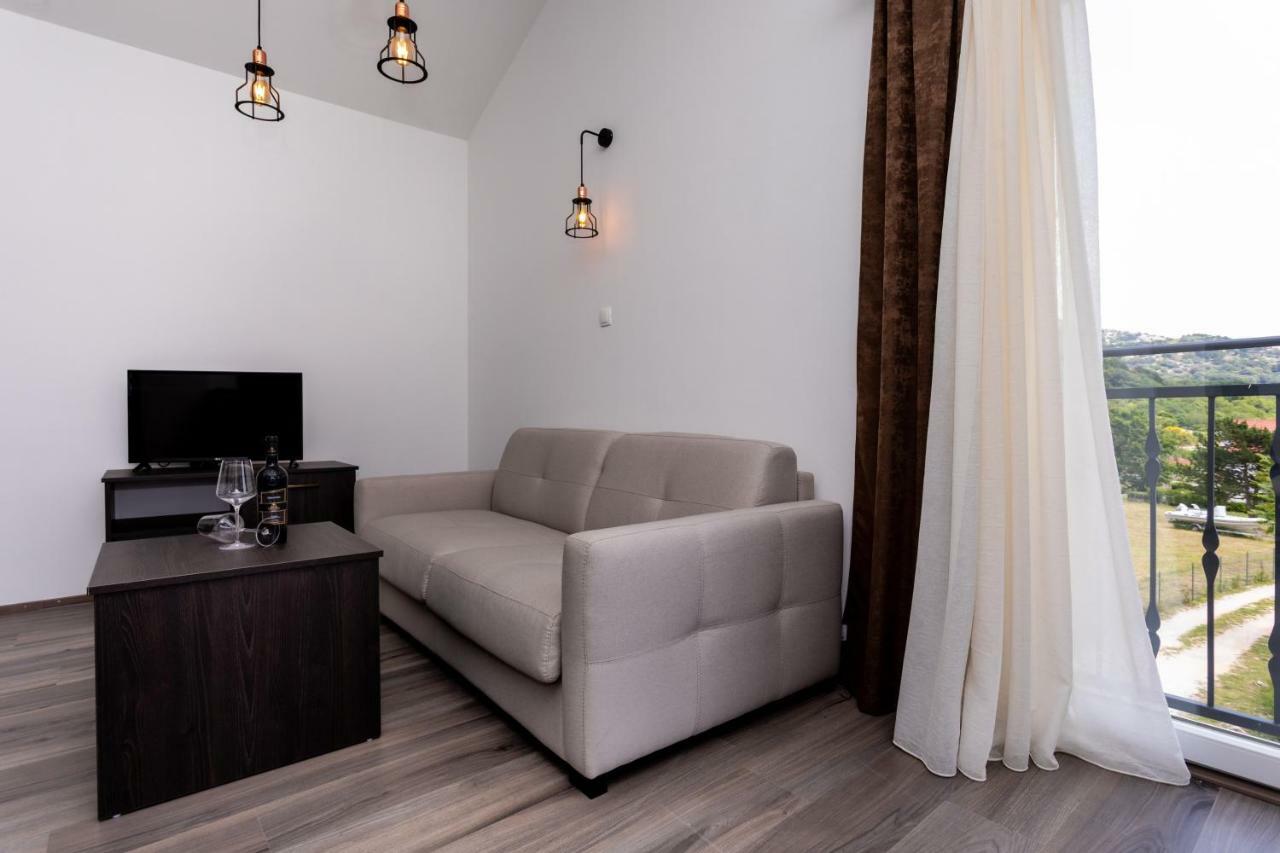 Bed & Breakfast Dosen III Башка Экстерьер фото