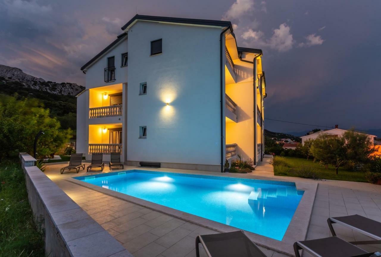 Bed & Breakfast Dosen III Башка Экстерьер фото